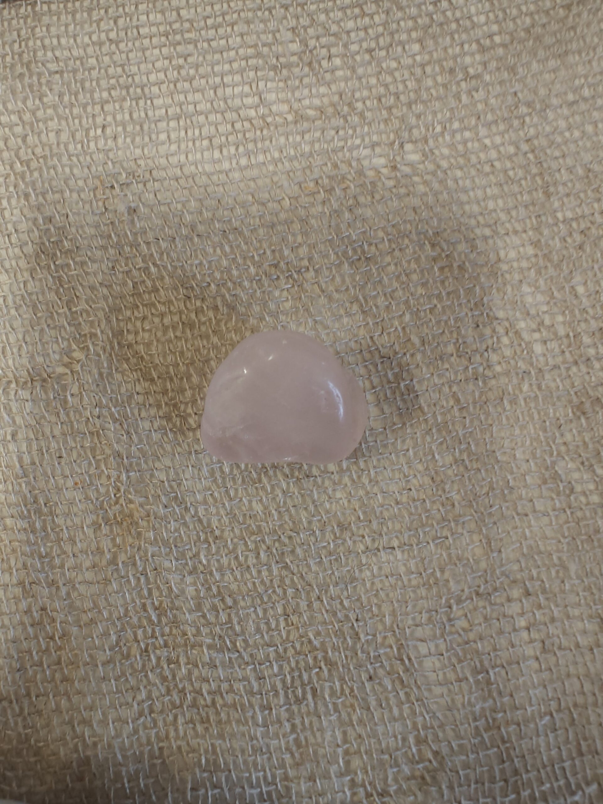 Ruusukvartsi rumpuhiottu 1-2cm - Image 3