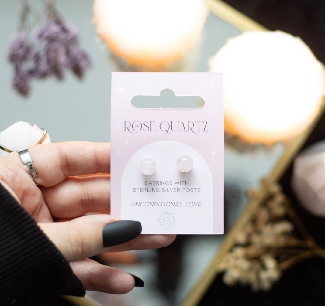 Ruusukvartsi korvakorut