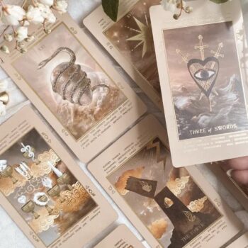 Tarotkortit Lucid Dreams beige